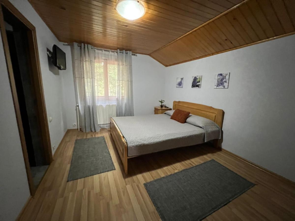 Pensiunea Lu' Movila Durău Exteriér fotografie